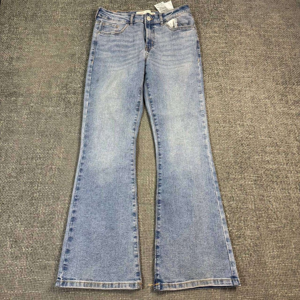 Levi Strauss Signature Flare Jeans Womens 28 Light Wash Blue Stretch Denim
